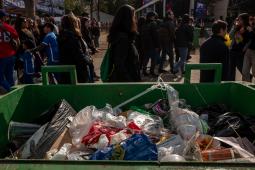 Residuos en Fiestas Patrias Foto Cristobal Olivares  Greenpeace.jpg