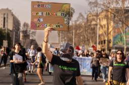 Ni Un Paso Atras 03 © Sofia Yanjari Greenpeace.jpg
