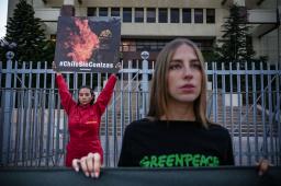 GPC Ley de Incendios Greenpeace 05.jpg