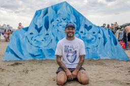 ___Javier Almirón Intervención Glaciares Mar del Plata Crédito Diego Izquierdo Greenpeace (19).jpg