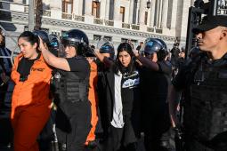 Inodoros Congreso @ Martin Katz  Greenpeace (7).jpg