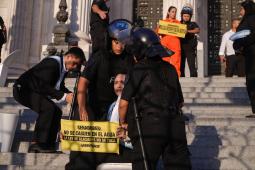 __Inodoros Congreso @ Pepe Mateos  Greenpeace (2).jpg