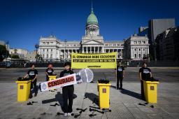 GPA_CongresoDebeEscuchar 03© Martin Katz : Greenpeace.jpg