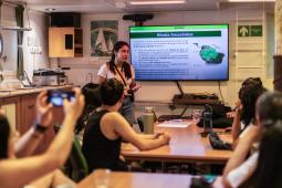 _Rainbow Warrior Cartagena Crédito Diana Rey Melo Greenpeace (2).jpg