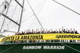 ___Rainbow Warrior Cartagena Crédito Diana Rey Melo Greenpeace (10).jpg