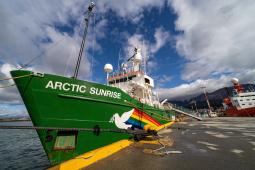 __Arctic Sunrise Ship Tour Mar Argentino (3).jpg