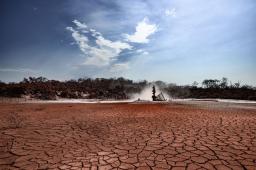 Pozo Petrolero L.O. X-10 en Salta 43 © Martin Katz  Greenpeace.jpg